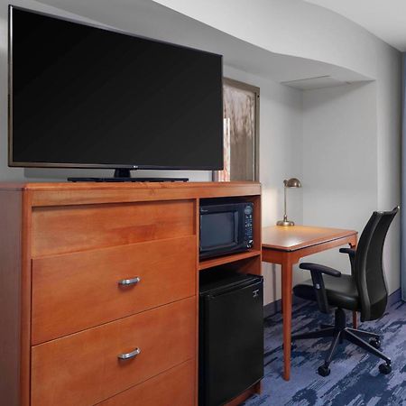 Fairfield Inn & Suites By Marriott Matthews Charlotte Exterior photo